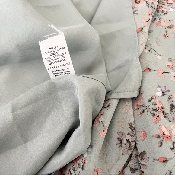 VOWD Bridesmaids Maxi Dress Women's Size 0 Green Wildflower Print Bow Shoulder - Picture 5 of 10